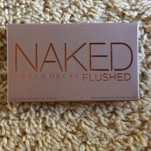 NIB Urban Decay Naked Flushed Palette